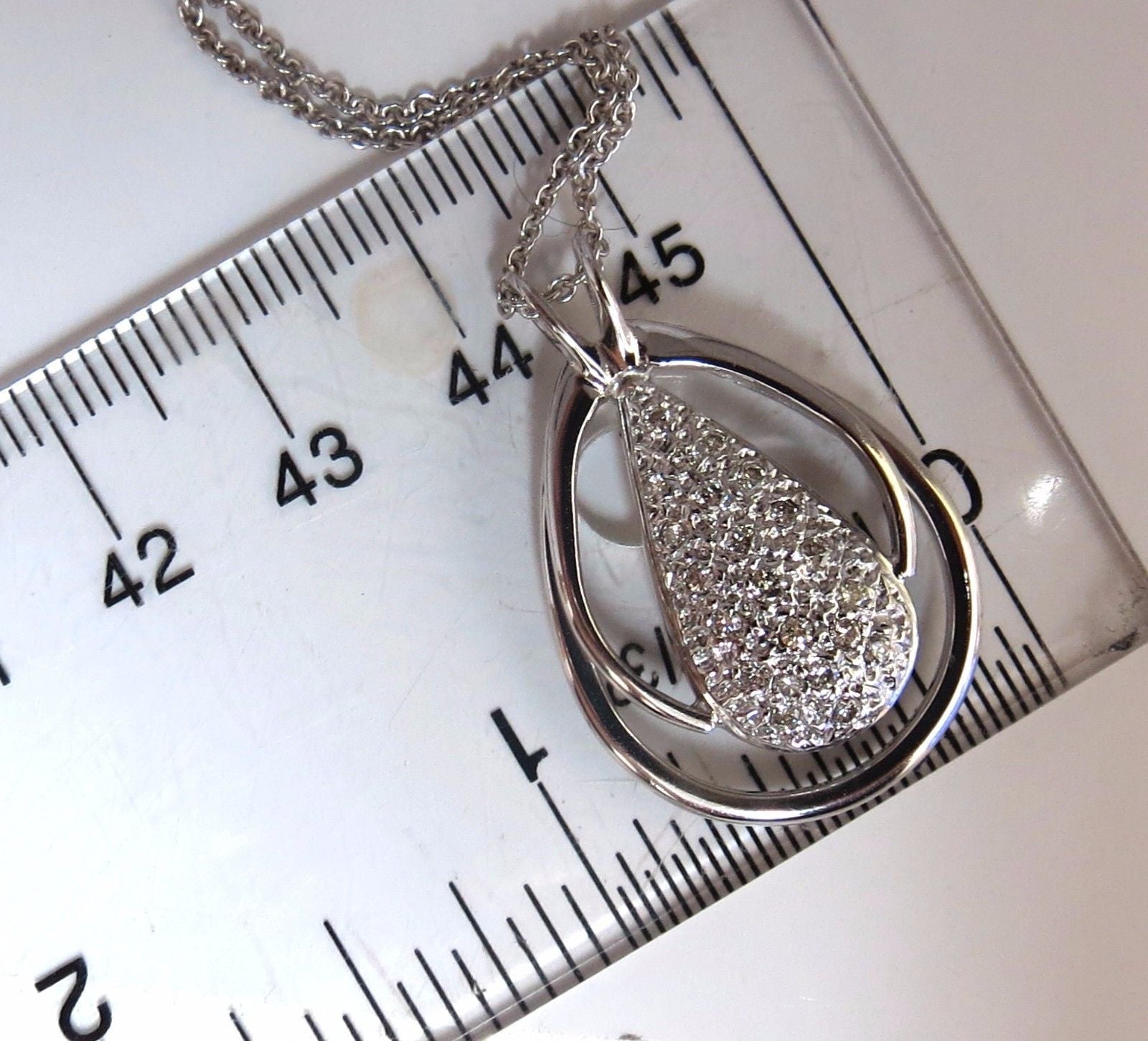 0.50ct Natural Pear-Shaped Diamond Cluster Necklace in 14K Gold - Perfect for Weddings, Anniversaries & Special Occasions