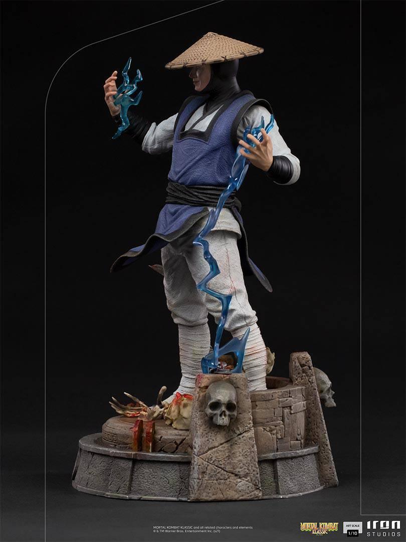 Iron Studios Mortal Kombat Raiden BDS Art Scale Statue 1/10 - Premium Collectible Figure for Gamers & Fans | Perfect for Display, Gaming Room Decor, and Gift for Fighting Game Enthusiasts
