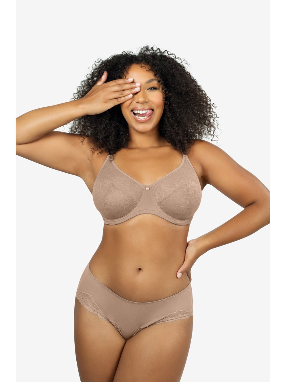 Parfait Enora Minimizer Bra - European Nude - Full Coverage Everyday Comfort for Work & Leisure