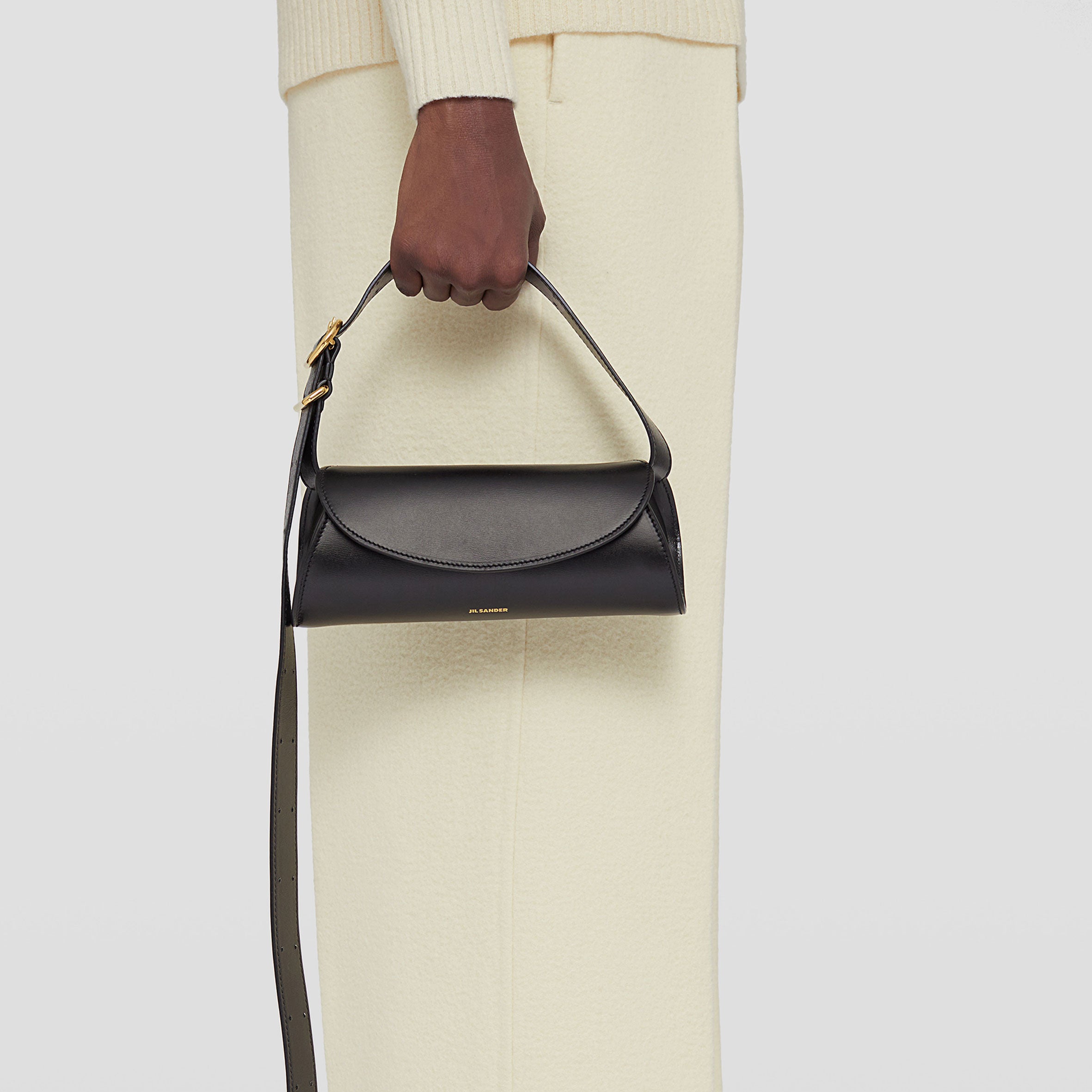 Mini Cannolo Handbag - Stylish & Compact Crossbody Bag for Women | Perfect for Everyday Use, Travel & Date Nights