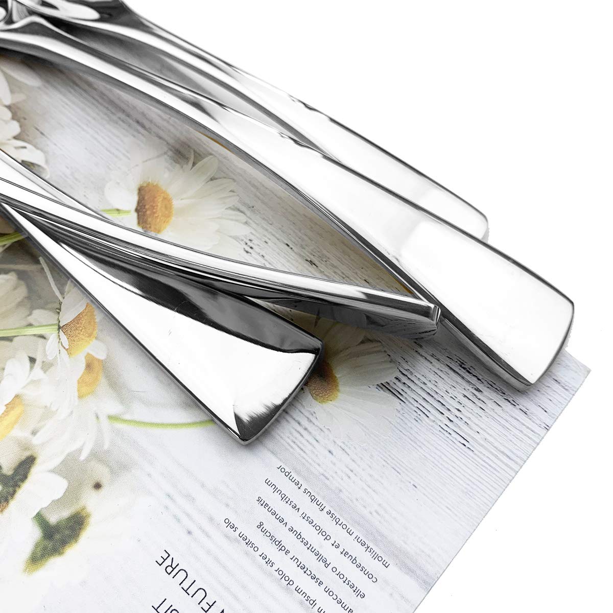 JASHII Stainless Steel Butter Knife Set of 4 - Durable Cheese Spreaders for Breakfast, Baking & Entertaining - Perfect for Butter, Jam, Cream Cheese & Condiments (Silver)
