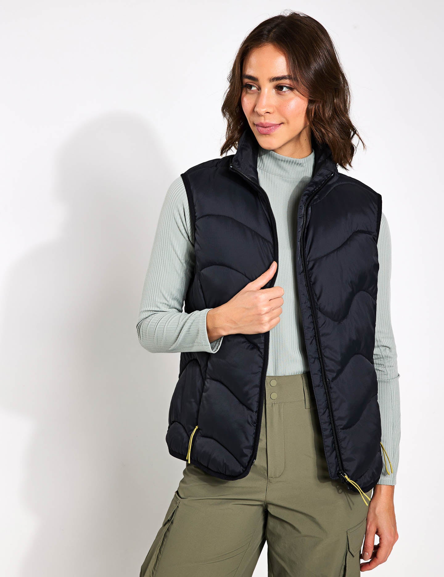 Stormwear Quilted Puffer Vest for Men & Women - Lightweight Warm Winter Gilet, Water-Resistant Black Body Warmer - Perfect for Outdoor Activities, Hiking, and Casual Wear