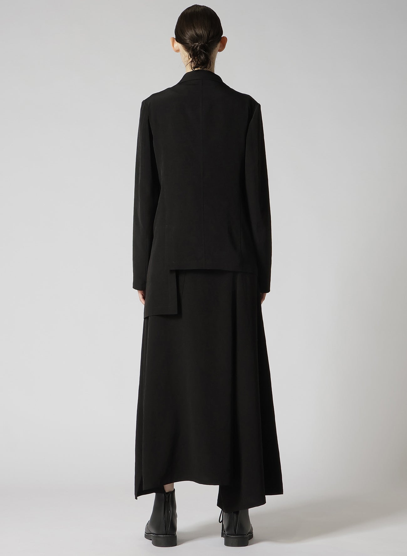 Elegant Asymmetric Crepe de Chine Jacket for Women - Stylish & Lightweight Outerwear for Office, Parties & Evening Events