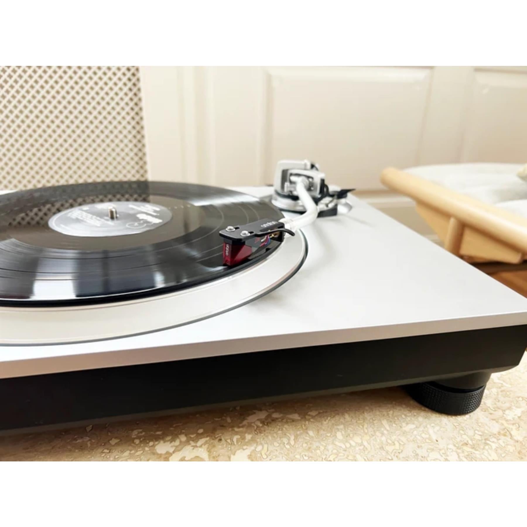 Ortofon 2M Red Verso Moving Magnet Phono Cartridge - High Performance Vinyl Record Player Stylus for Bottom Mount Headshells - Perfect for Audiophiles & Turntable Enthusiasts