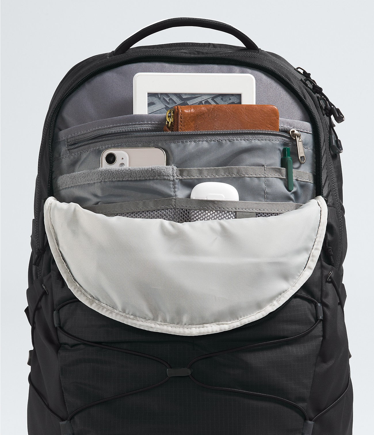 The North Face Borealis Backpack - Lightweight Hiking & Travel Daypack for Men & Women - Durable Laptop Backpack for School, Work, Outdoor Adventures & Commuting