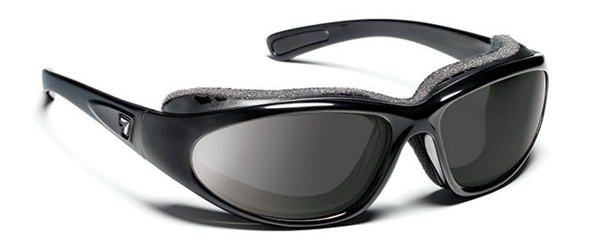 Gloss Black-Clear Lens