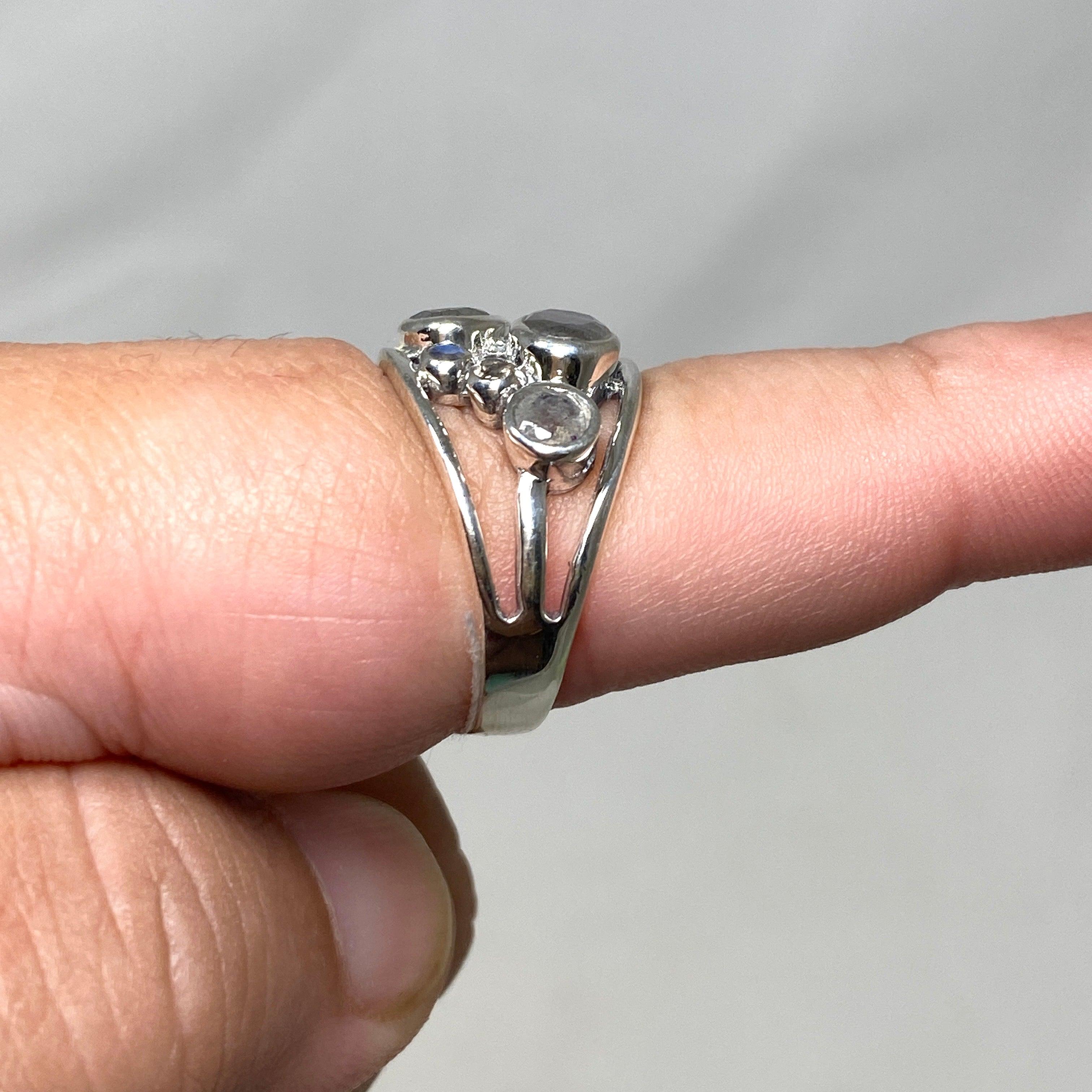 Labradorite Faceted Multistone Gemstone Ring in Sterling Silver - Elegant & Unique Jewelry for Women, Perfect for Parties, Weddings & Special Occasions