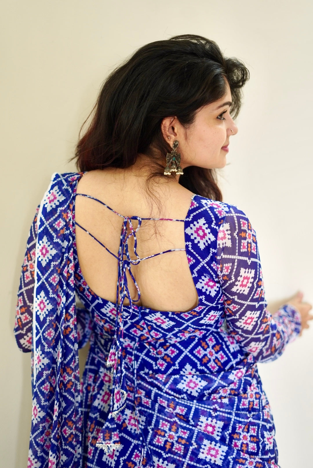 DD712 Madhuri Series 2 Simple & Elegant Drapewear - Perfect for Parties, Weddings & Special Occasions