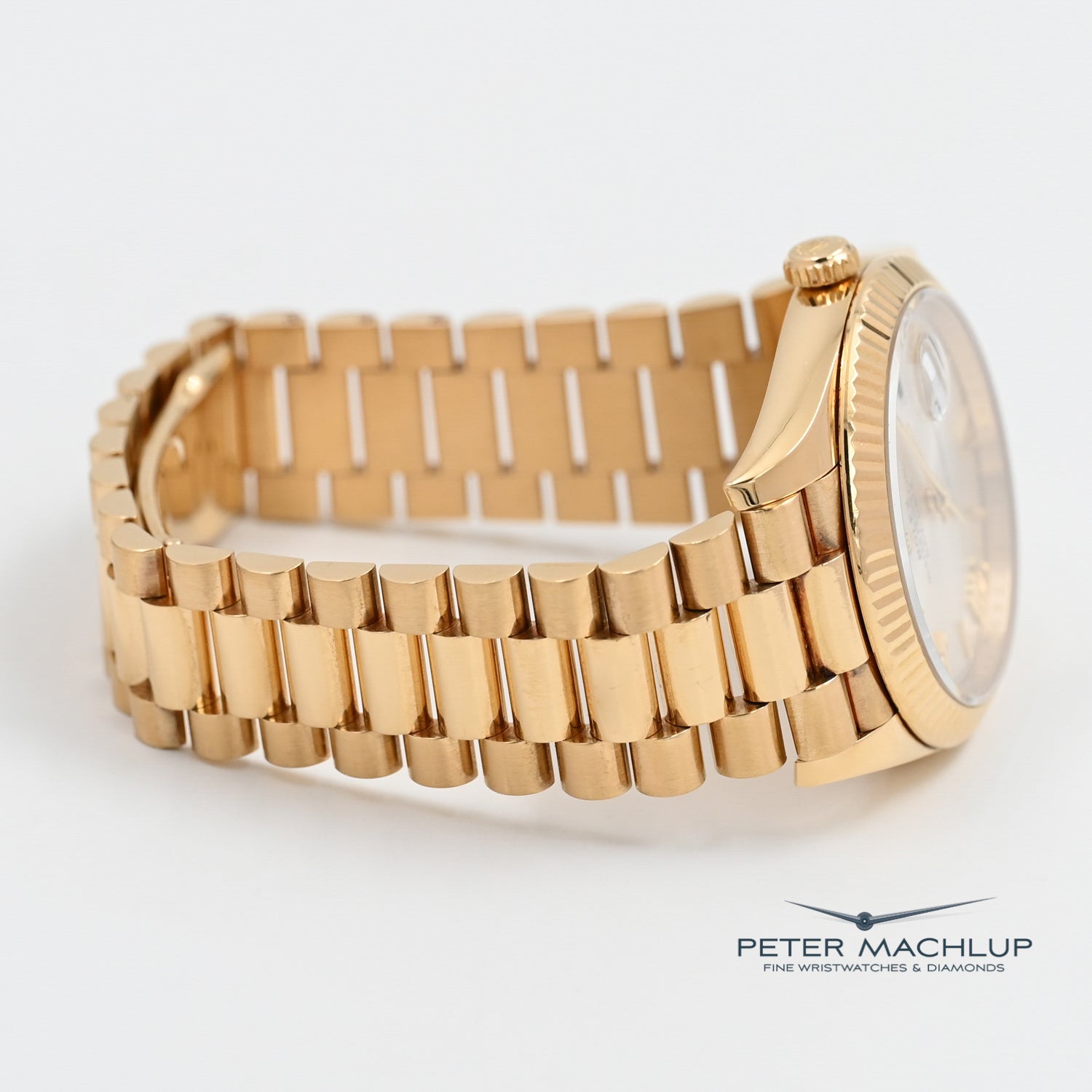 Rolex Day-Date 40 Watch 18K Gold Men's Luxury Watch - Perfect for Business Meetings & Formal Events