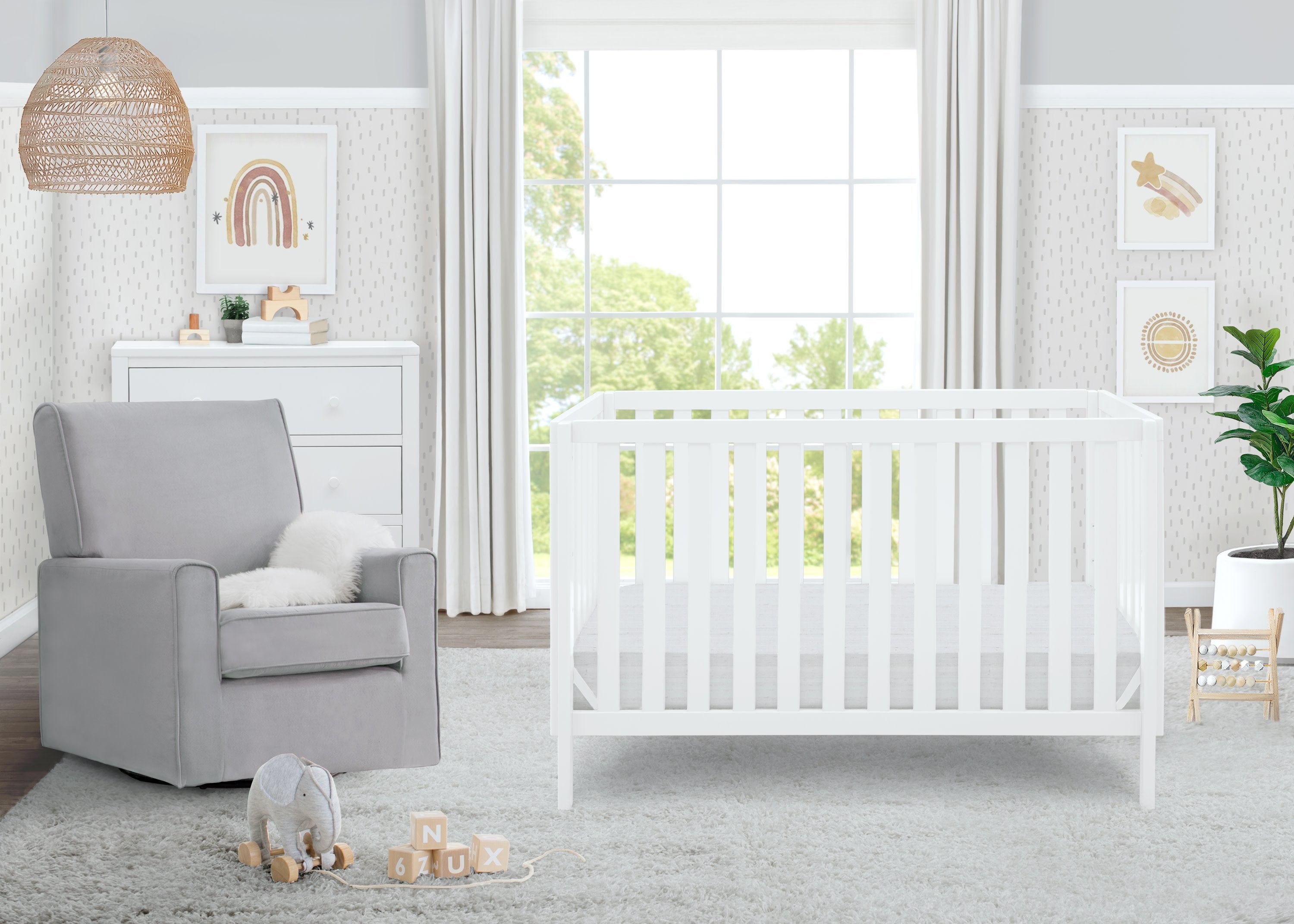 Milo 3-in-1 Convertible Baby Crib - White Wooden Nursery Bed with Toddler Rail & Daybed Conversion - Perfect for Newborns to Toddlers in Modern Nursery Rooms
