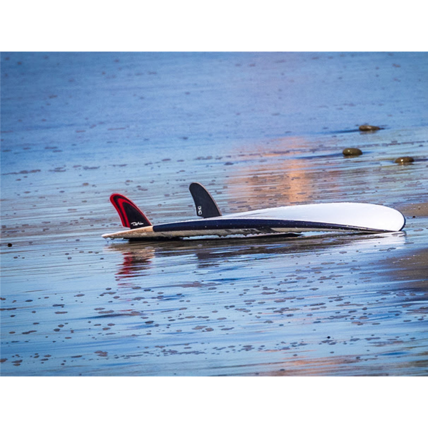 Endorfins TWIN Machado Twin Keel Single Tab Surfboard Fin - Red/Black (Fits FUTURES Fin Box, Screw-In Installation) - Perfect for Shortboards & Performance Surfing