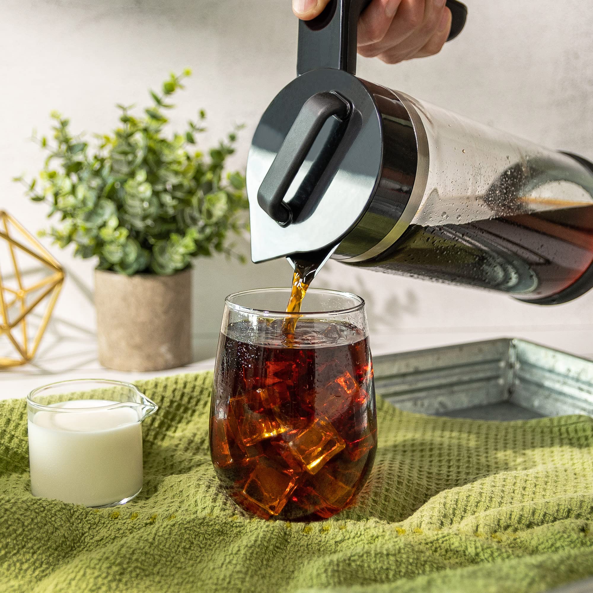 VINCI Express Cold Brew Coffee Maker - 5-Minute Electric Iced Coffee Brewer with 4 Strength Settings, Self-Cleaning Cycle & 1.1L Glass Carafe (37 oz) - Perfect for Home, Office & Coffee Shops