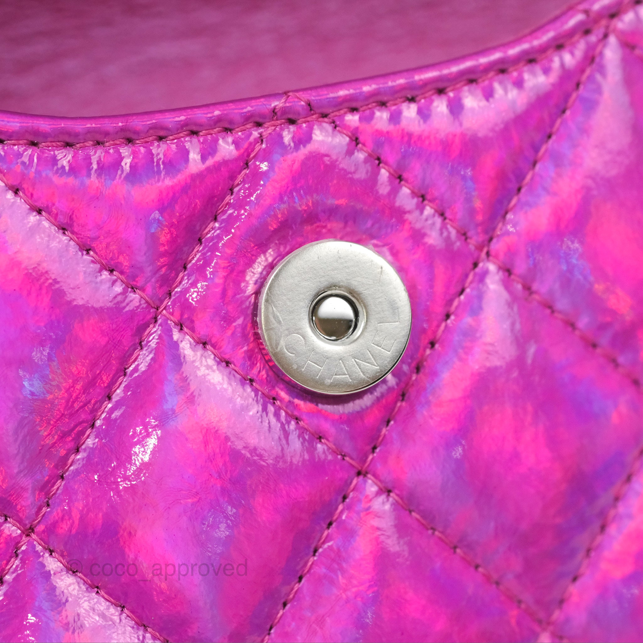 Chanel Fuchsia Iridescent Mirror Goatskin Card Holder with Hook - Luxury Wallet for Women, Perfect for Everyday Use & Travel Accessories