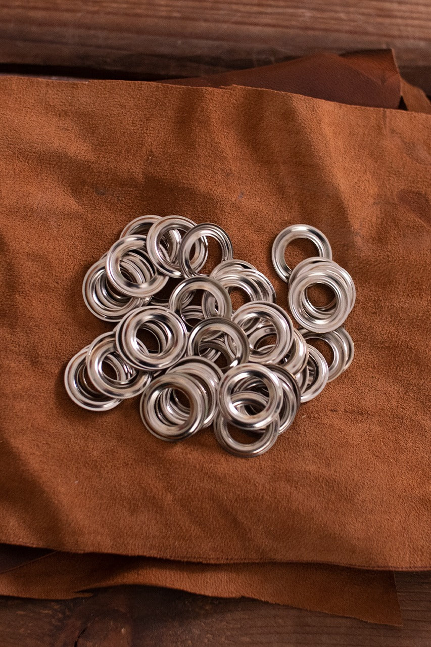 12.5mm Eyelet Ring - 0.9mm Length, 20mm Width - Brass/Nickel Plated Metal Fastener for Leather Craft, DIY Projects & Costume Accessories