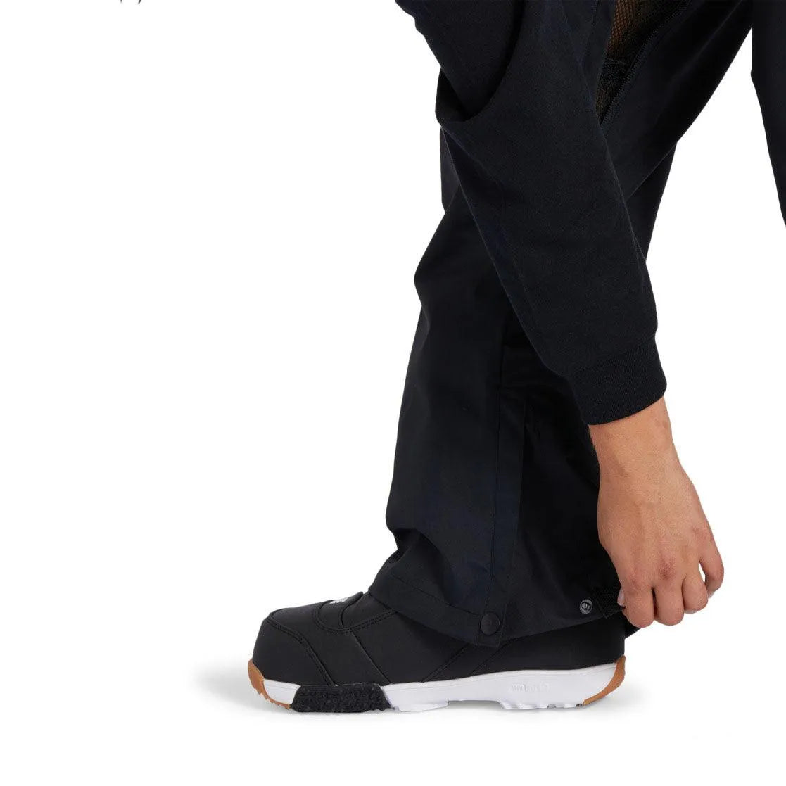 DC Snow Nonchalant Women's Black Snowboard Pants - Waterproof & Insulated for Winter Sports & Outdoor Adventures