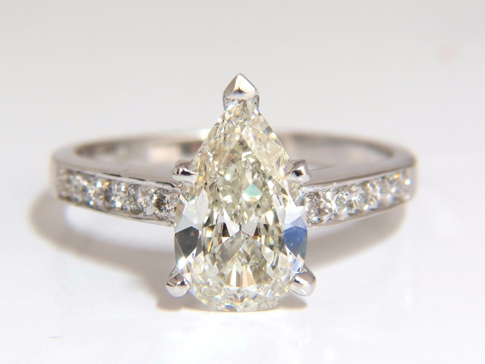 GIA Certified 1.49ct Pear Shape Diamond Ring with 0.20ct Round Accents in 14K Gold - Perfect for Engagement, Wedding & Anniversary Gifts