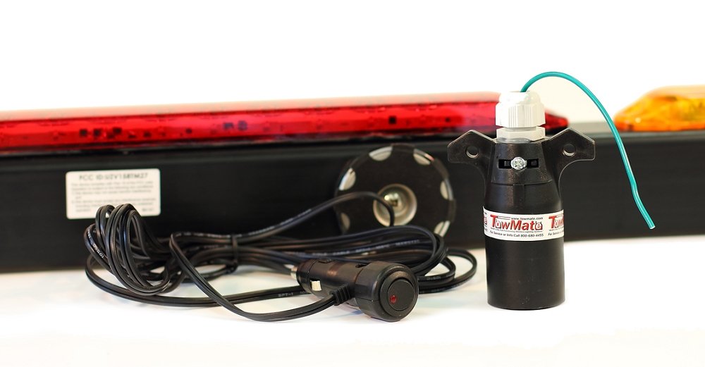 TowMate RVHW32 Wireless Tow Light Kit - Waterproof Magnetic Trailer Lights for Trucks, Trailers & RVs - Easy Installation, Bright LED Safety Lights for Night Towing (Perfect for Camping, Road Trips & Emergency Towing)