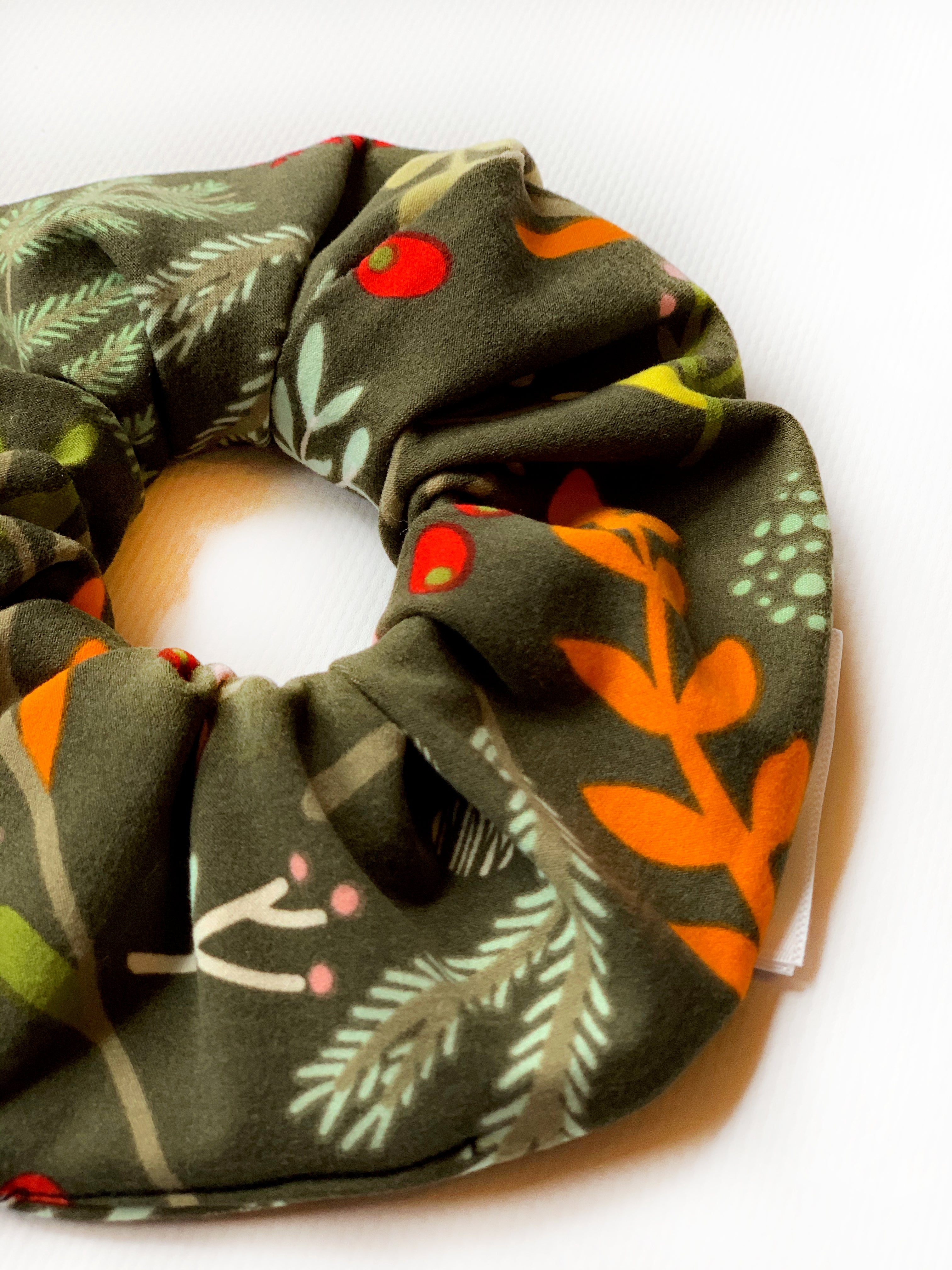 Merry Mistletoe Scrunchie Hair Tie - Christmas Holiday Hair Accessories for Women & Girls - Perfect for Parties, Gifts & Festive Styling
