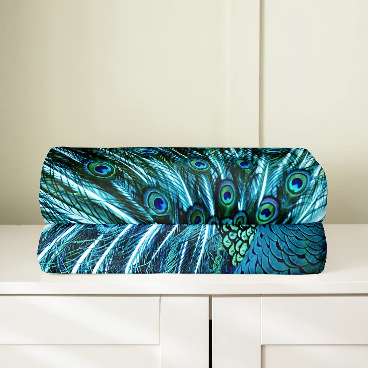 Peacock Fleece Throw Blanket - Soft Flannel Fuzzy Blanket for All Seasons - Queen Size 90