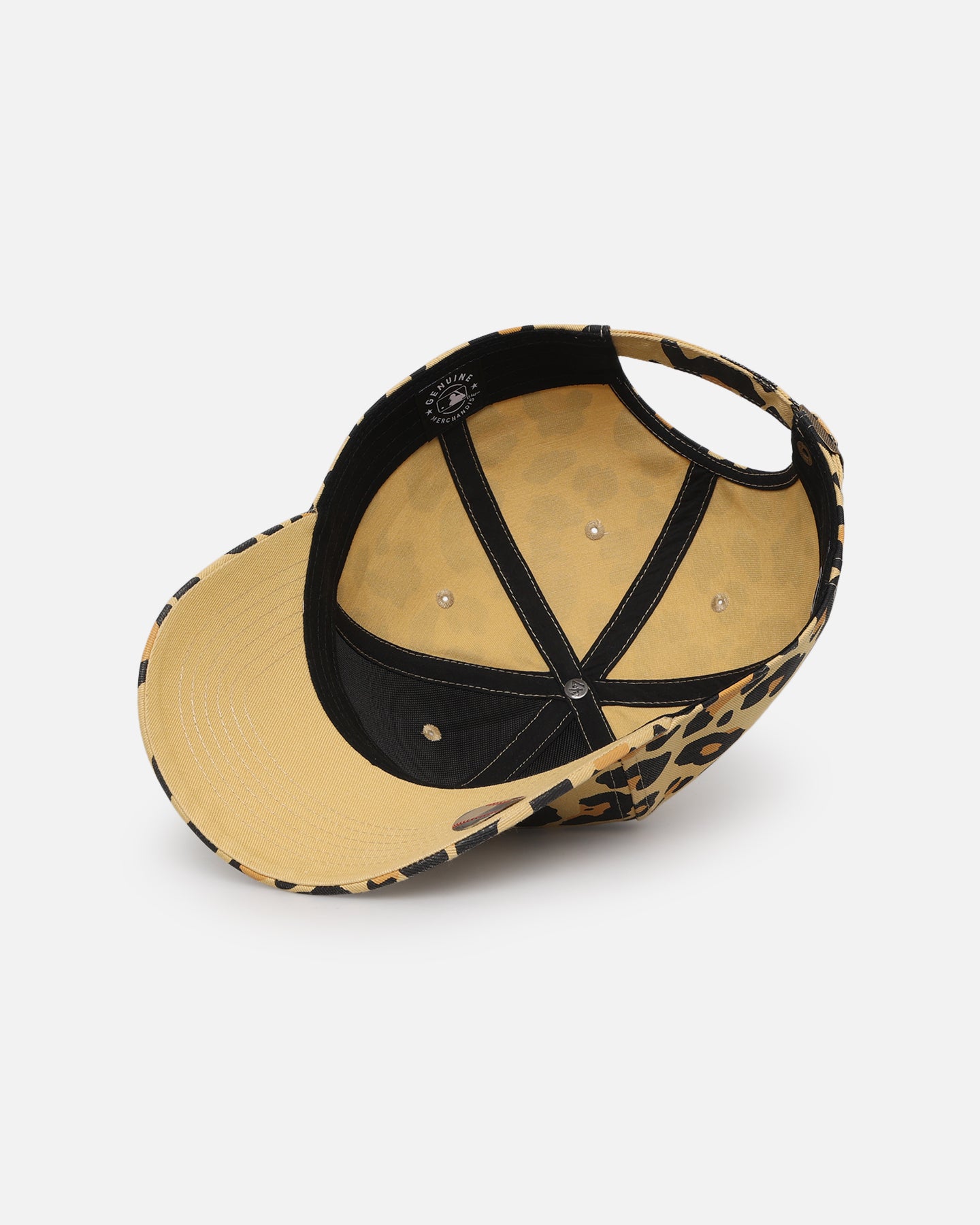New York Yankees 'Bagheera' 47 Clean Up Strapback Hat - Light Gold Adjustable Snapback Cap for Men & Women - Perfect for Baseball Games, Streetwear Fashion & Casual Outfits