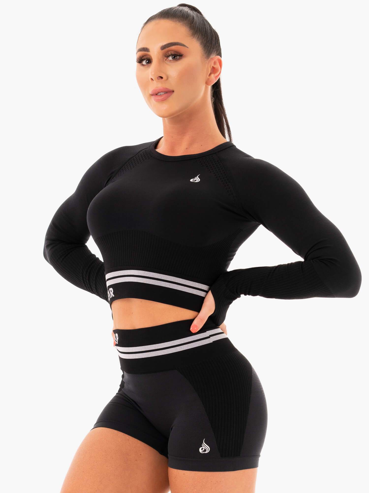 Freestyle Seamless Long Sleeve Crop Top - Black | Women's Workout Shirt for Yoga, Gym & Running | Comfortable Athletic Wear for Fitness & Casual Style