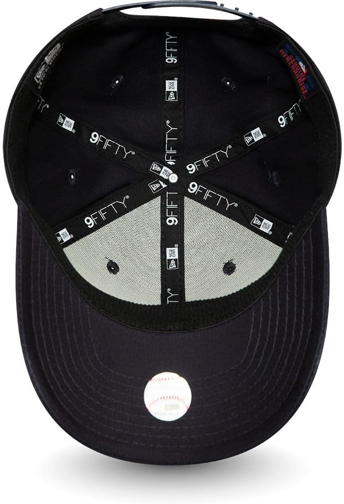 New York Yankees New Era 9Fifty Navy Blue Stretch Snapback Cap - Official MLB Baseball Hat for Men & Women - Perfect for Games, Streetwear & Fan Collections