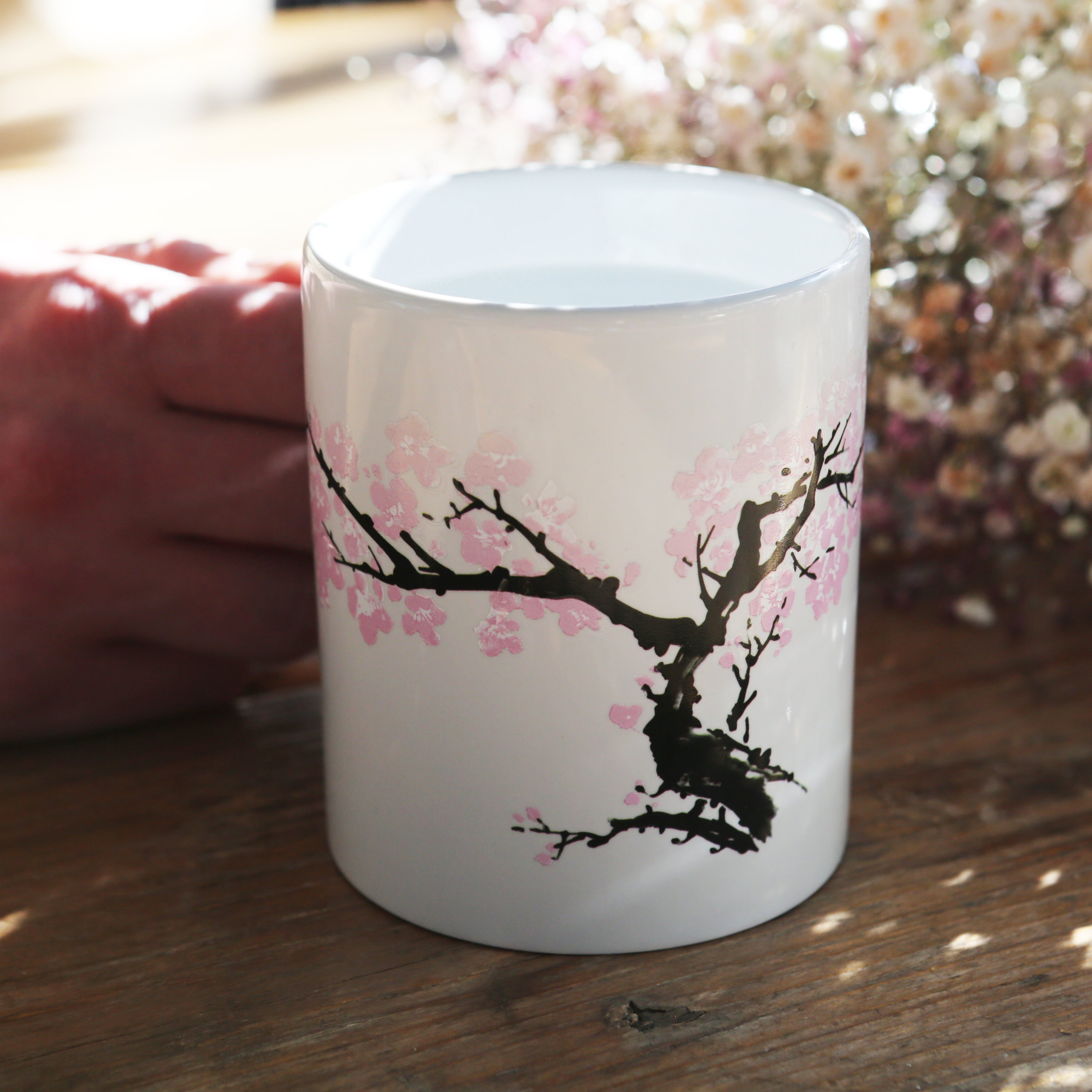 Blossom Morph Mug - Color Changing Ceramic Coffee Cup with Heat Sensitive Design - Perfect for Hot Drinks, Gifts, and Home Decor