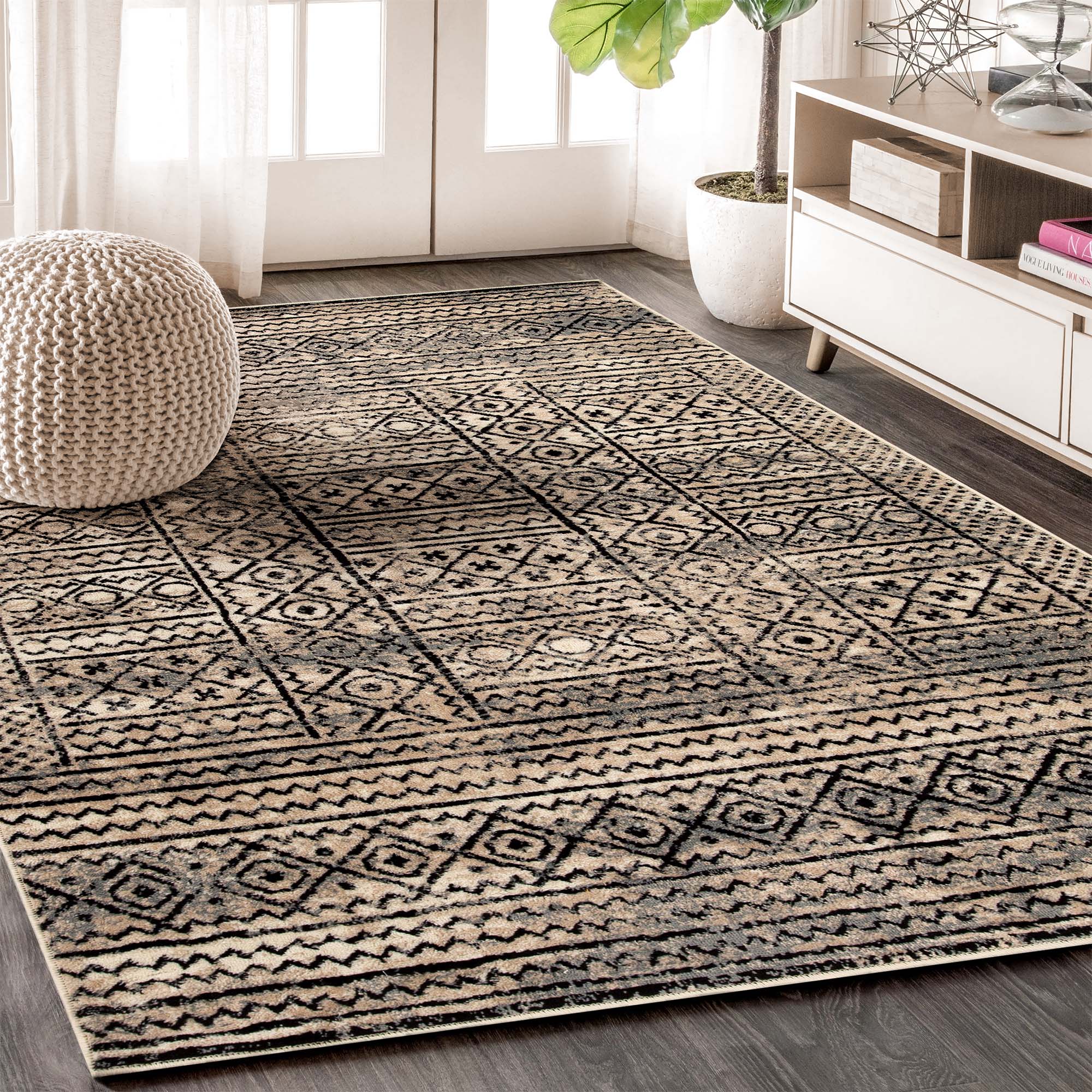 Navajo Aztec Pattern Indoor Area Rug - Southwestern Boho Tribal Design Non-Slip Living Room Carpet - Perfect for Bedroom, Dorm & Home Decor