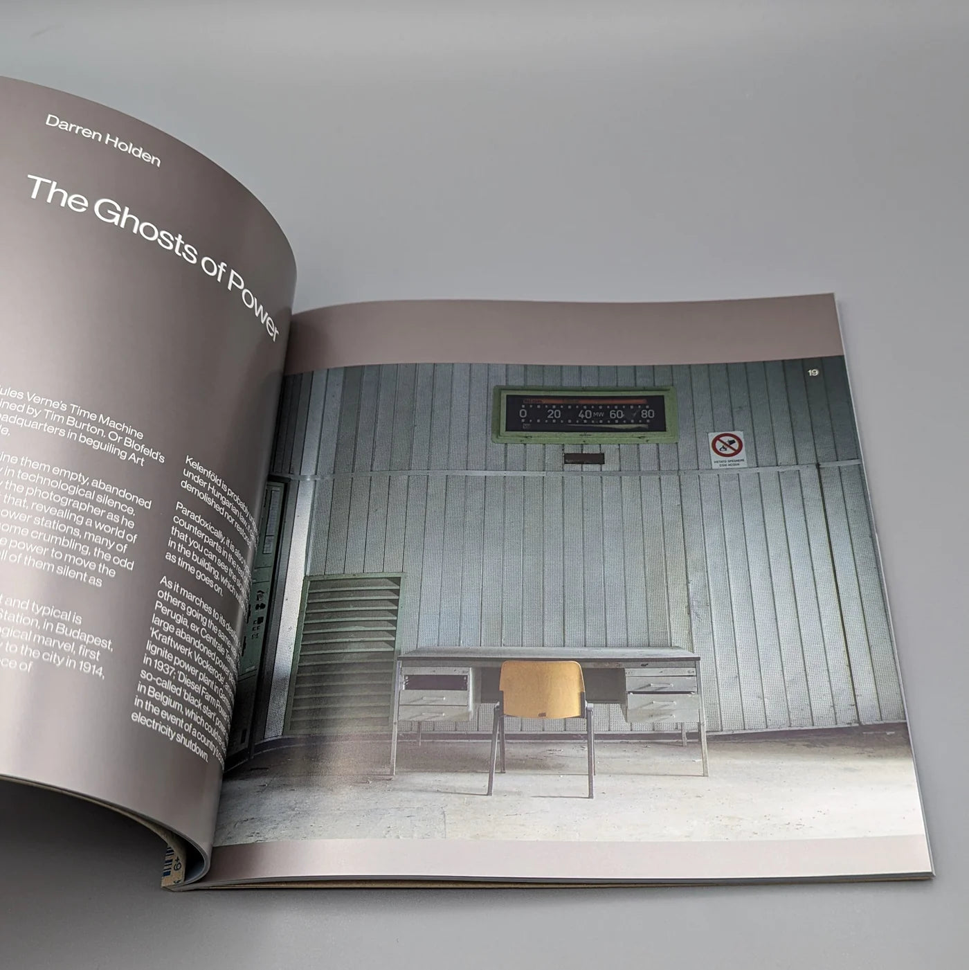The Modernist Magazine Issue 49: Exploring Neglected Architecture & Design - Perfect for Collectors and Design Enthusiasts