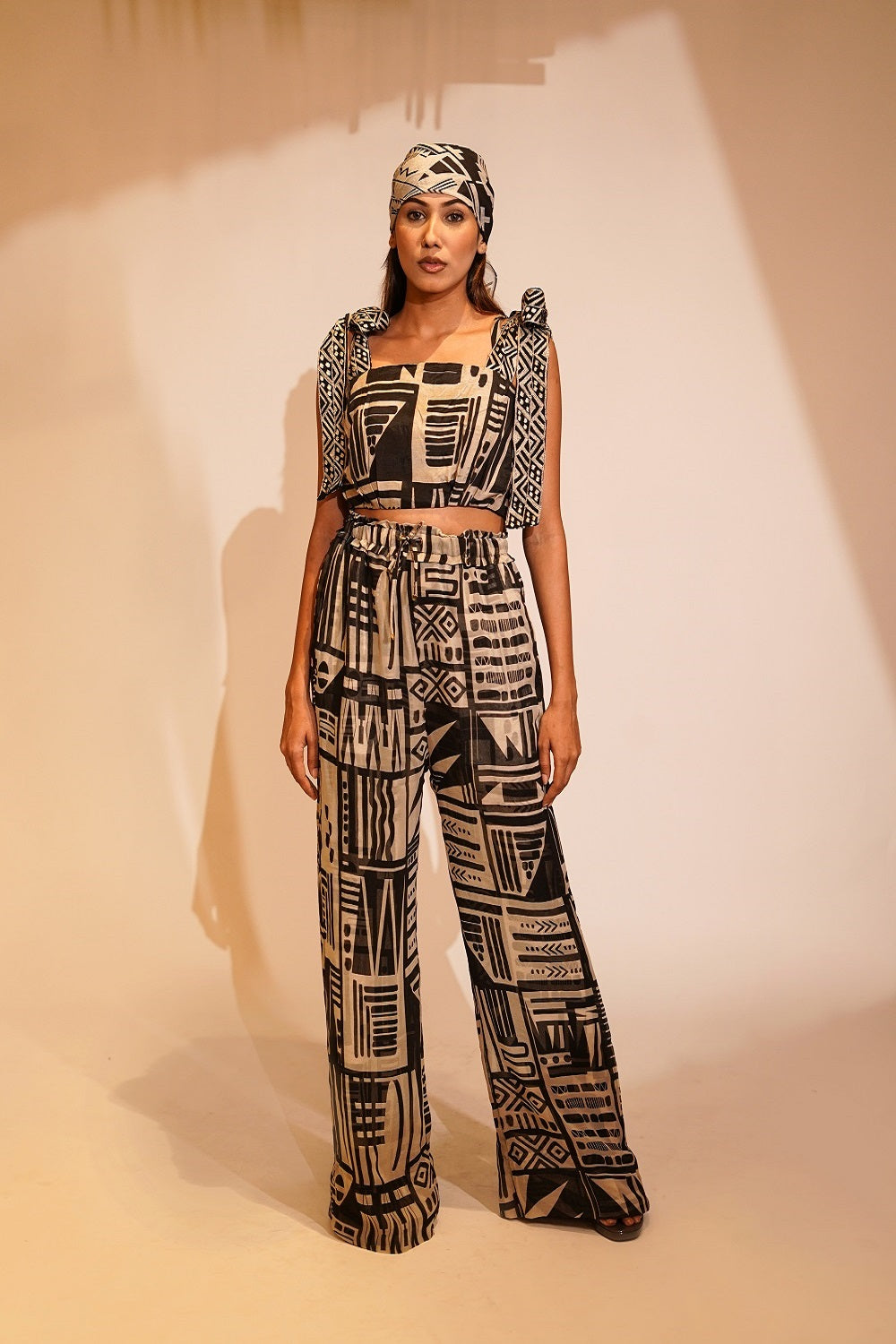 White Abstract Print Top with Hand-Thread Embellishments - Stylish Women's Blouse for Casual Outings & Date Nights