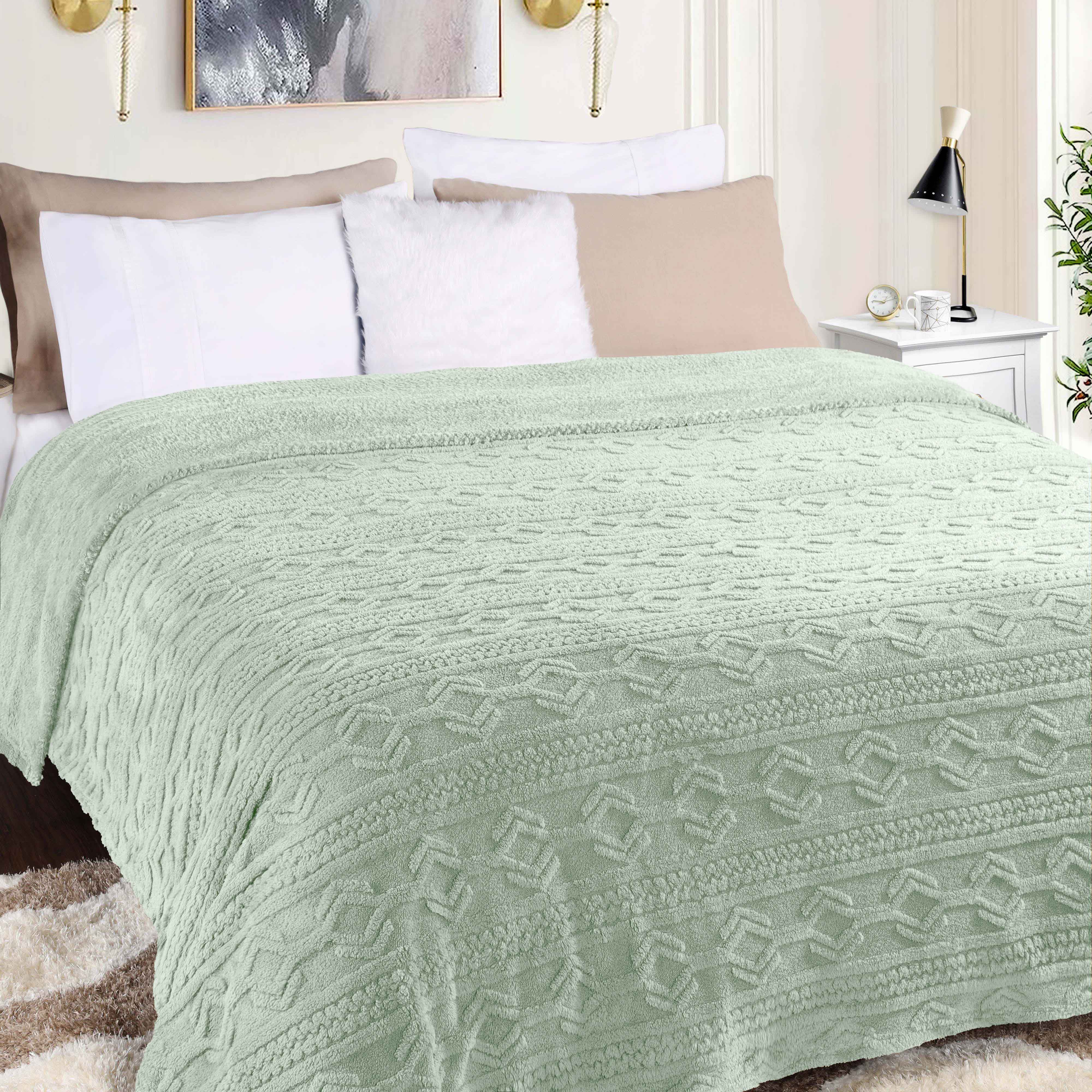 Arctic Boho Jacquard Plush Fleece Blanket - Ultra Soft & Warm Winter Throw for Couch, Bed, Sofa - Perfect for Home Decor, Cozy Nights & Gift Giving