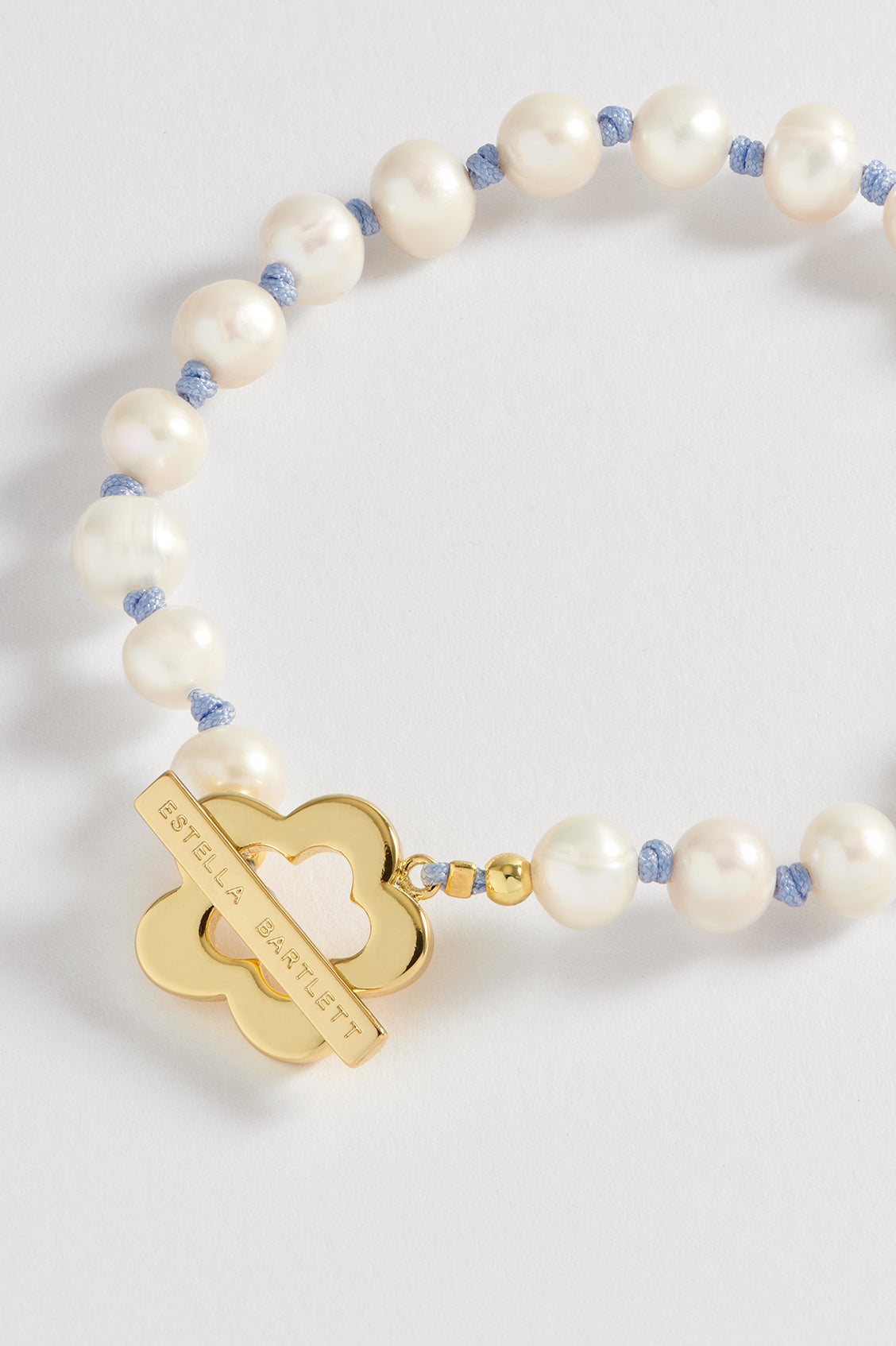 Elegant Pearl Flower T Bar Bracelet for Women - Perfect for Weddings, Parties & Everyday Wear
