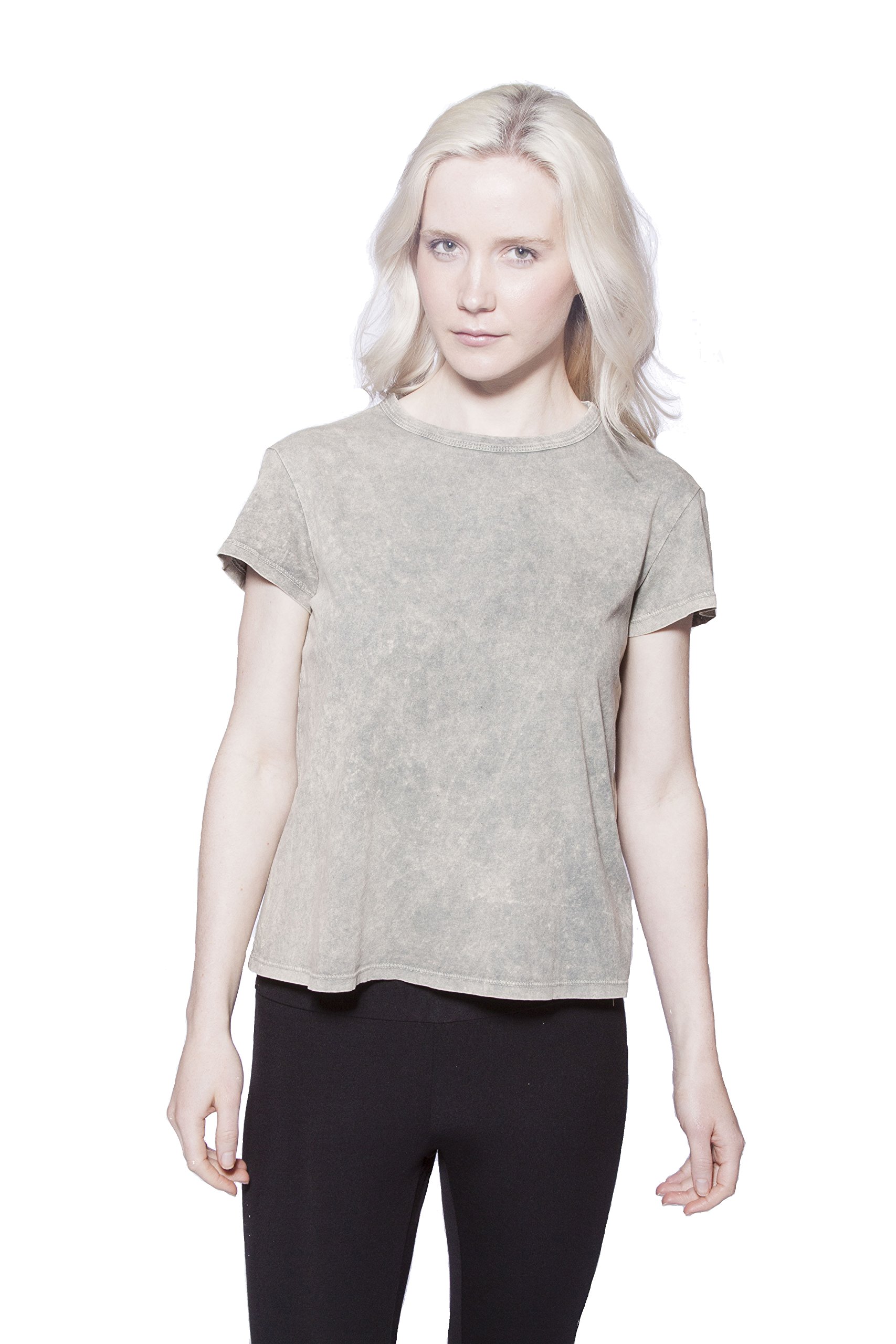 Vintage Washed Crew Neck T-Shirt for Men & Women - Soft Cotton Relaxed Fit Tee - Casual Everyday Wear & Retro Style Outfits