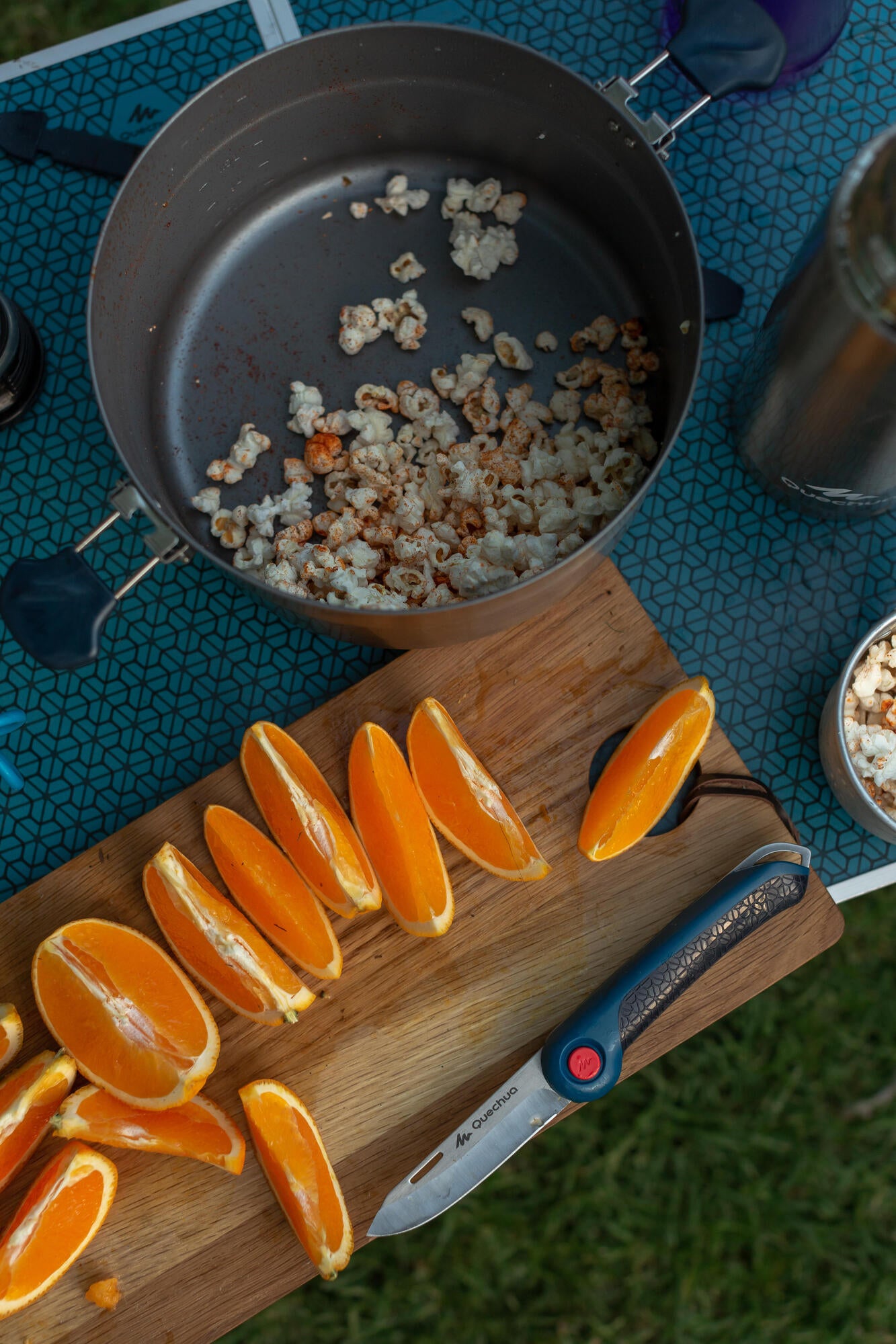 Quechua 500 15-Piece Stainless Steel Non-Stick Camping Cookware Set for 2 People - Lightweight Outdoor Cooking Kit for Hiking, Backpacking & Camping Trips