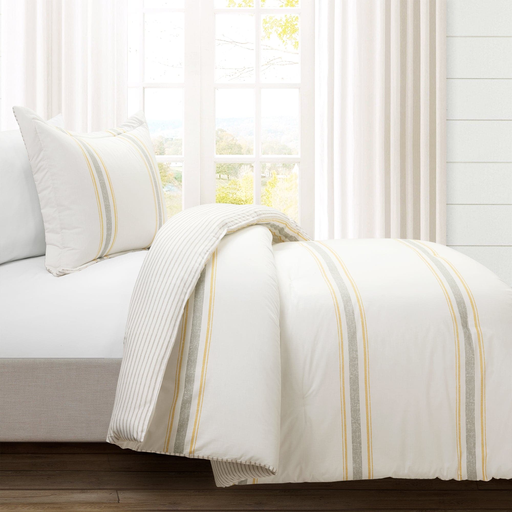 Farmhouse Stripe Reversible Comforter Set - Queen Size, Soft Breathable Cotton Bedding - Perfect for Cozy Bedroom Decor & Guest Room Styling