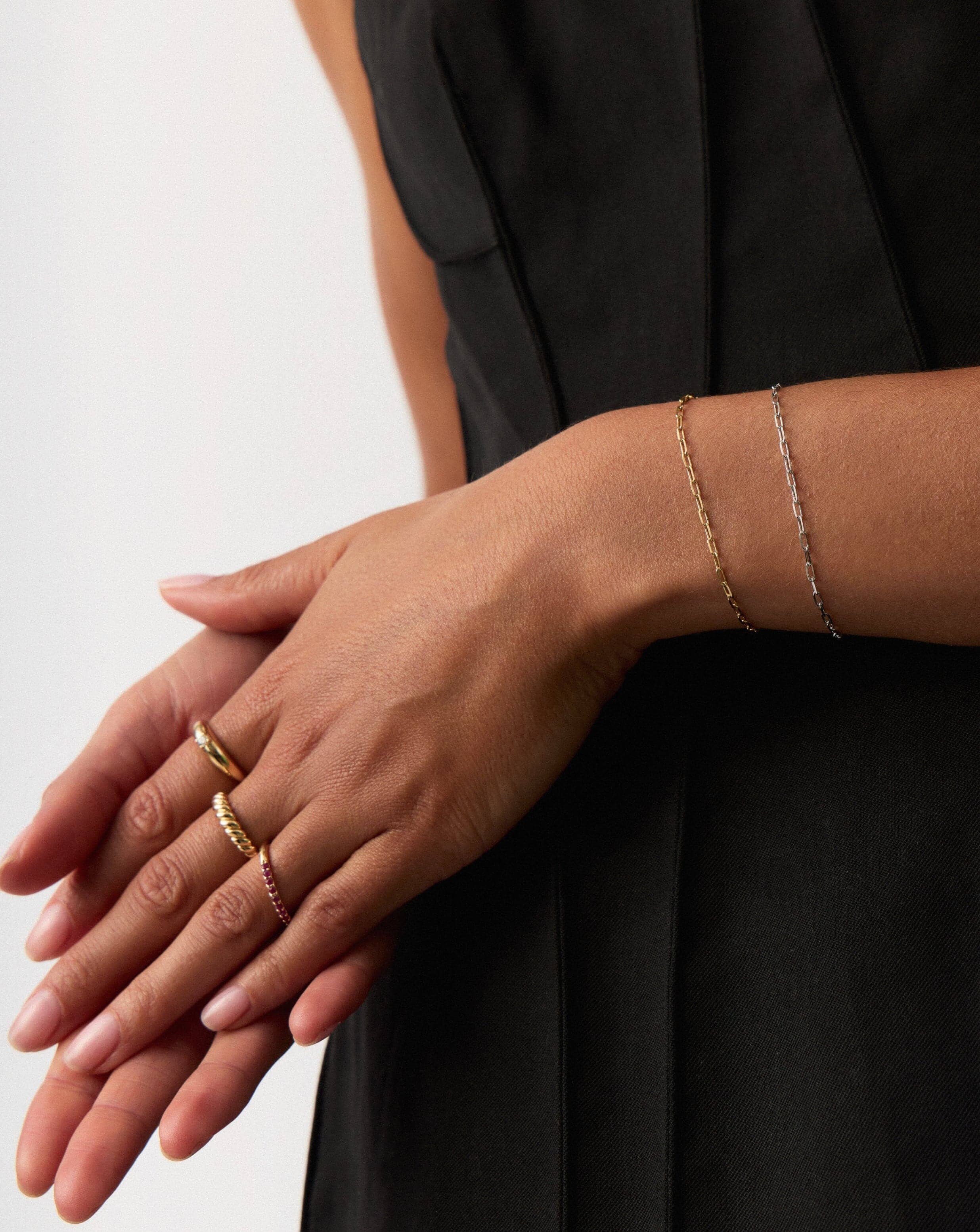 14k Solid Gold Paperclip Chain Bracelet - Classic Minimalist Jewelry for Women | Perfect for Everyday Wear, Layering & Gift Giving