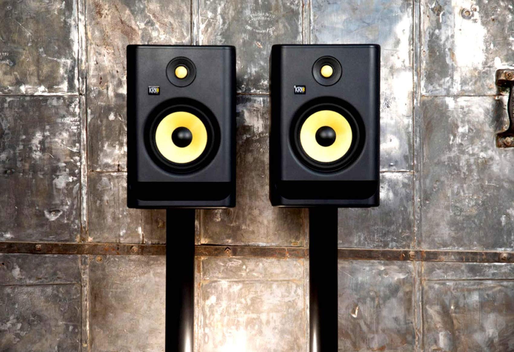KRK RP7-G4 Rokit 7 Generation 4 Powered Studio Monitor (Black) - Professional Studio Monitors for Music Production, Recording & Mixing