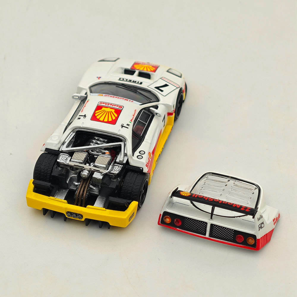 1/64 Scale Ferrari F40 LM #7 Racing Sports Car Model - Legend Series with Opening Tail Gate - White - Perfect for Collectors, Display, and Racing Enthusiasts