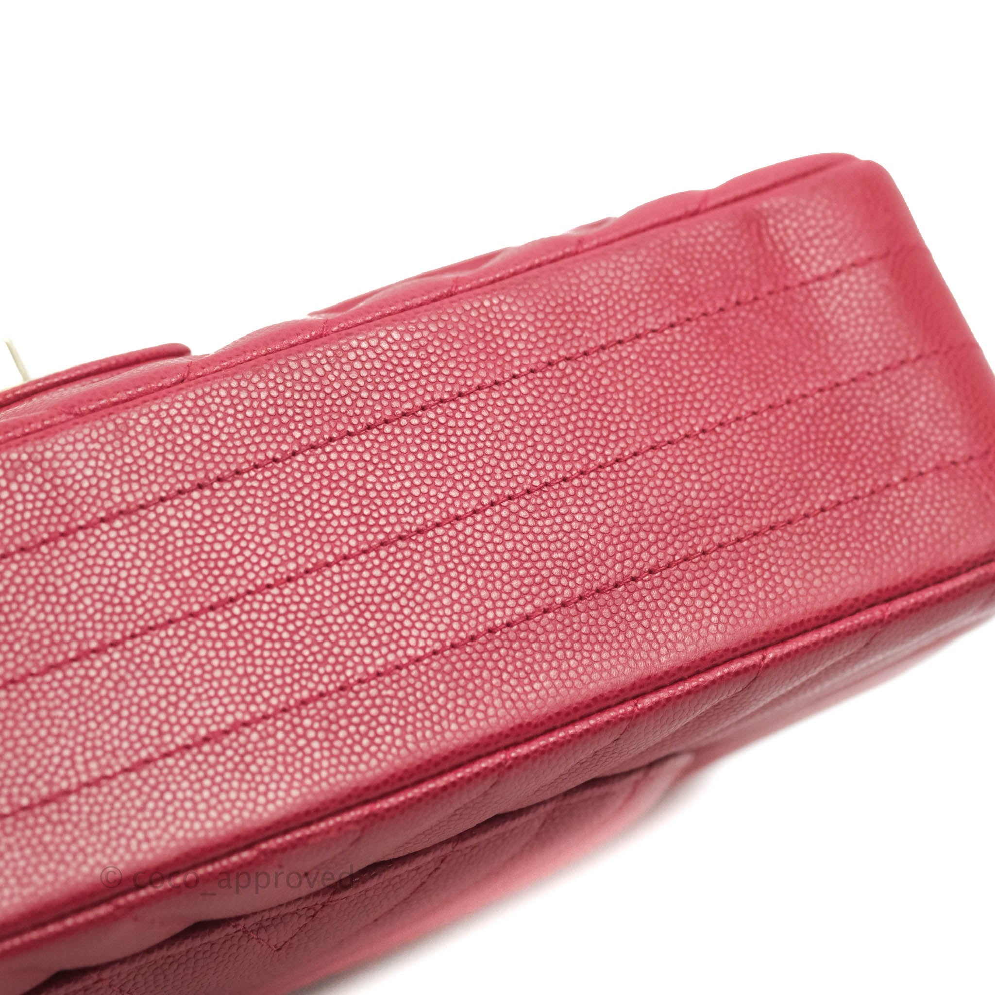 Chanel Classic M/L Medium Chevron Double Flap Bag in Cherry Red Caviar Leather with Gold Hardware - Perfect for Evening Events, Luxury Gifts & Fashionable Outfits
