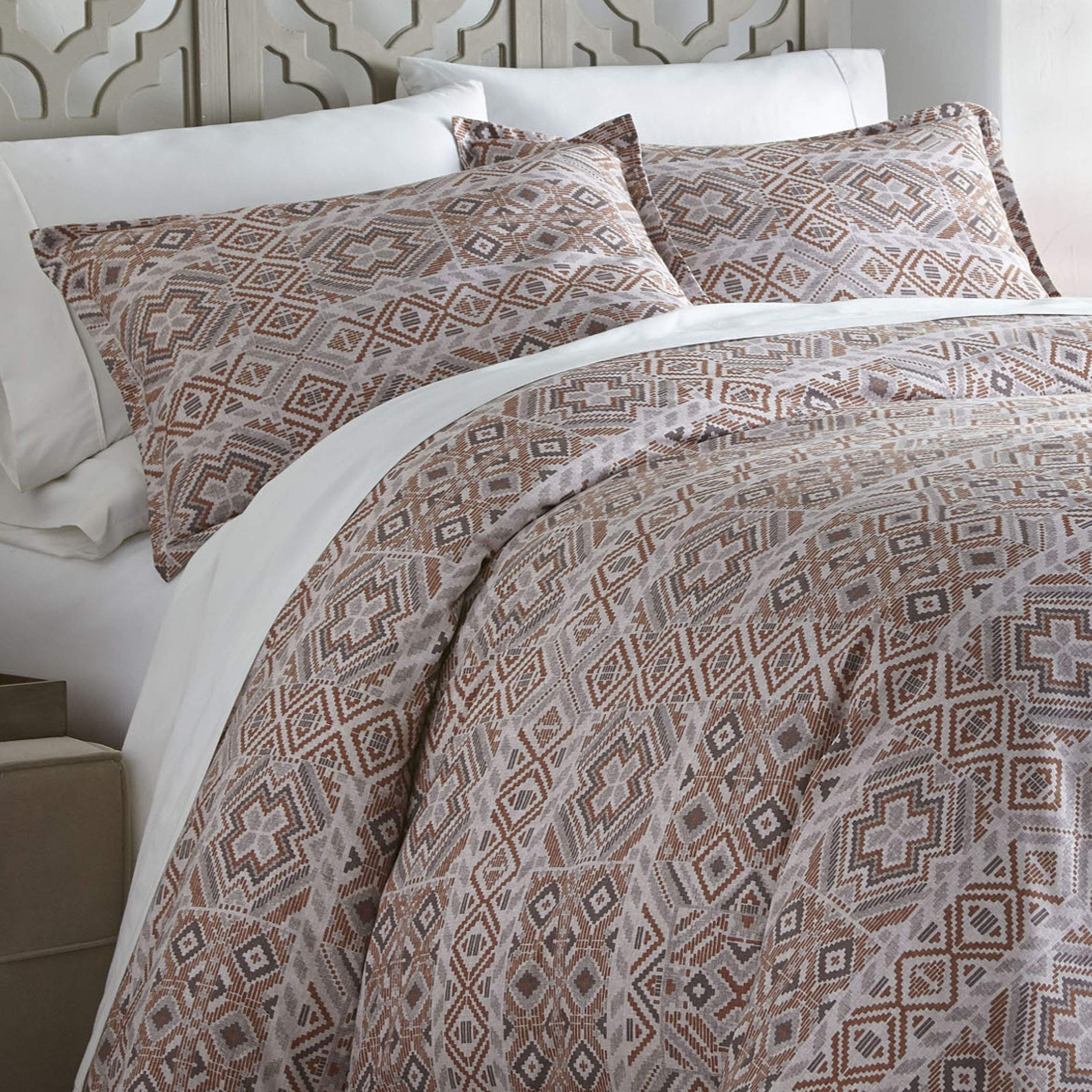 Azalea Skye Chennai Queen Comforter Set - Vibrant Orange Bedding for Cozy Bedroom Decor | Perfect for Master Bedrooms, Guest Rooms & Dorm Essentials