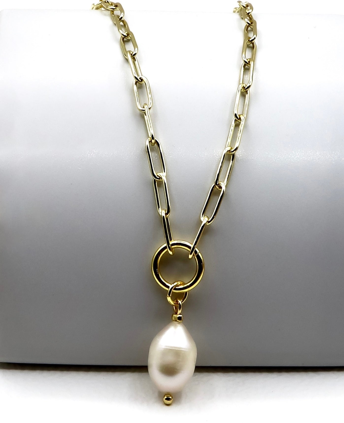 18K Gold Plated Luxe Pearl Strand Necklace - Elegant Women's Jewelry for Parties, Weddings & Special Occasions