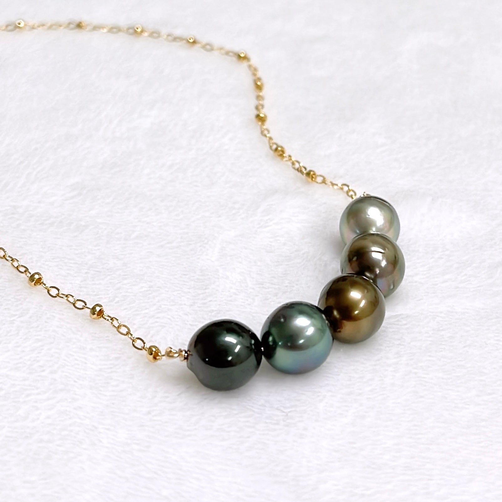 5 Tahitian Pearl Necklace - Genuine Black Pearl Jewelry for Women - Perfect for Weddings, Parties & Special Occasions