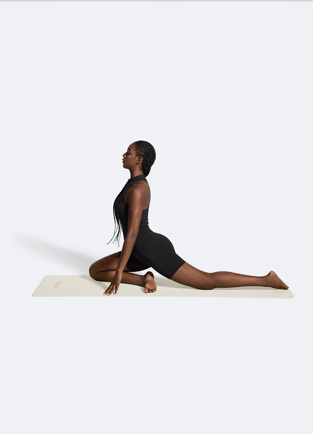 Premium Non-Slip Yoga Mat for Home & Gym Workouts - Extra Thick Exercise Mat for Yoga, Pilates, and Fitness - Ideal for Daily Exercise, Meditation & Stretching