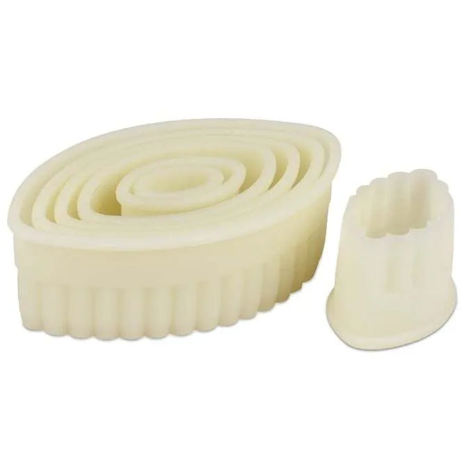 7-Piece Fluted Barquette Cutter Set for Professional Baking & Pastry Making - Perfect for Tarts, Pies & French Pastries