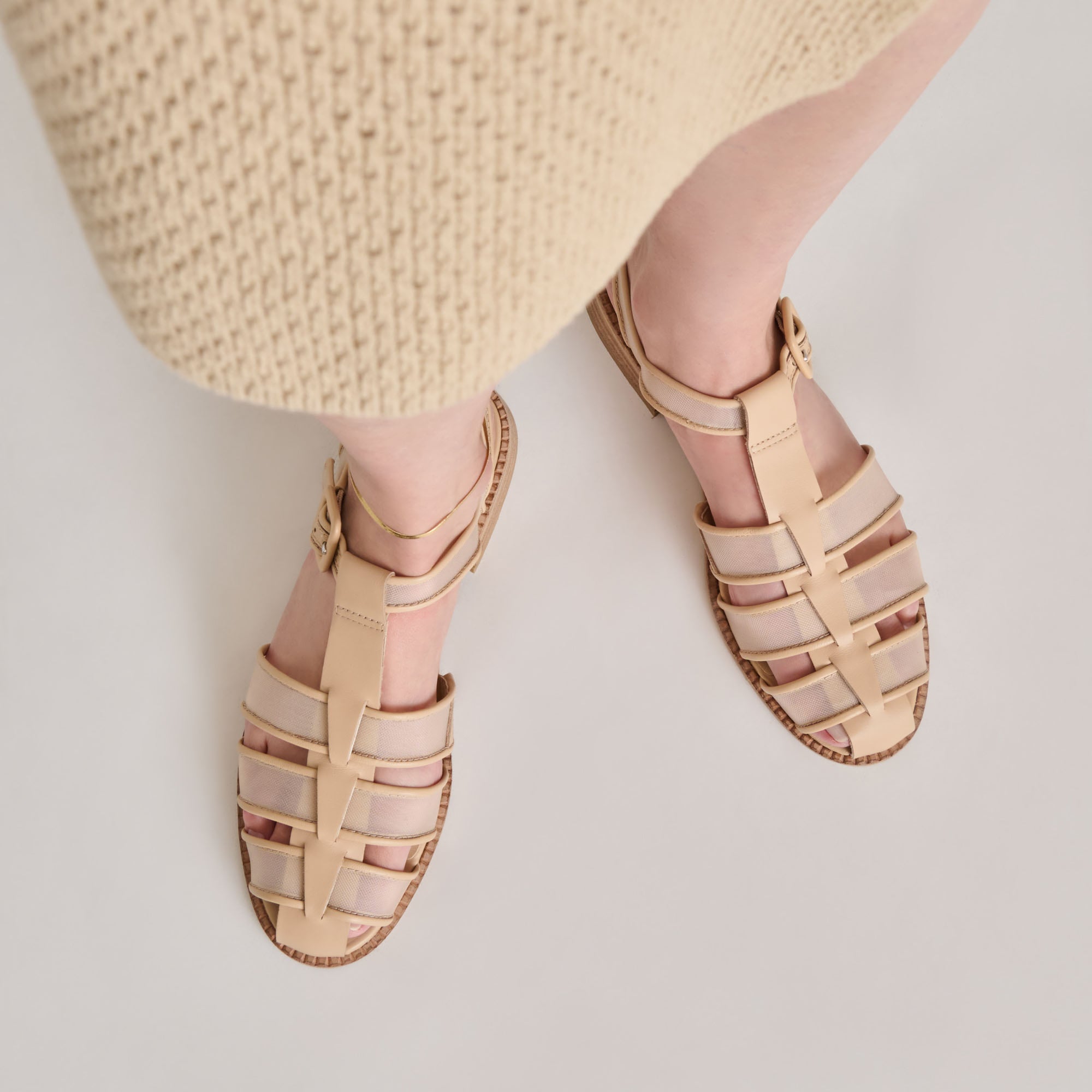 HOLIS Women's Comfortable Praline Mesh Sandals - Breathable & Lightweight Walking Shoes for Beach, Travel & Casual Outfits