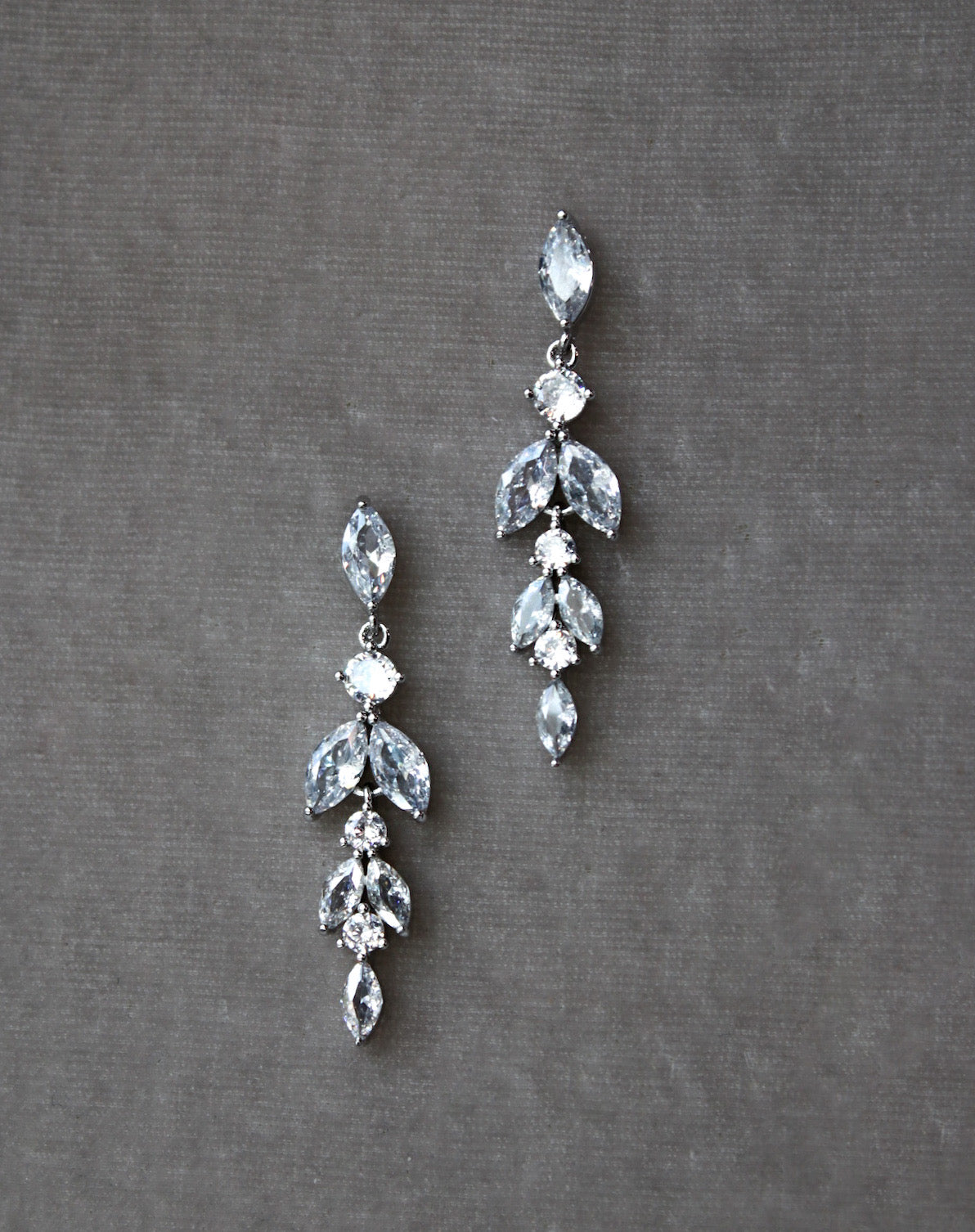 ELIZABETH Simulated Diamond Wedding Earrings for Women - Elegant Bridal Jewelry, Cubic Zirconia Stud Earrings for Bride, Anniversary Gift, Party & Special Occasion Accessories