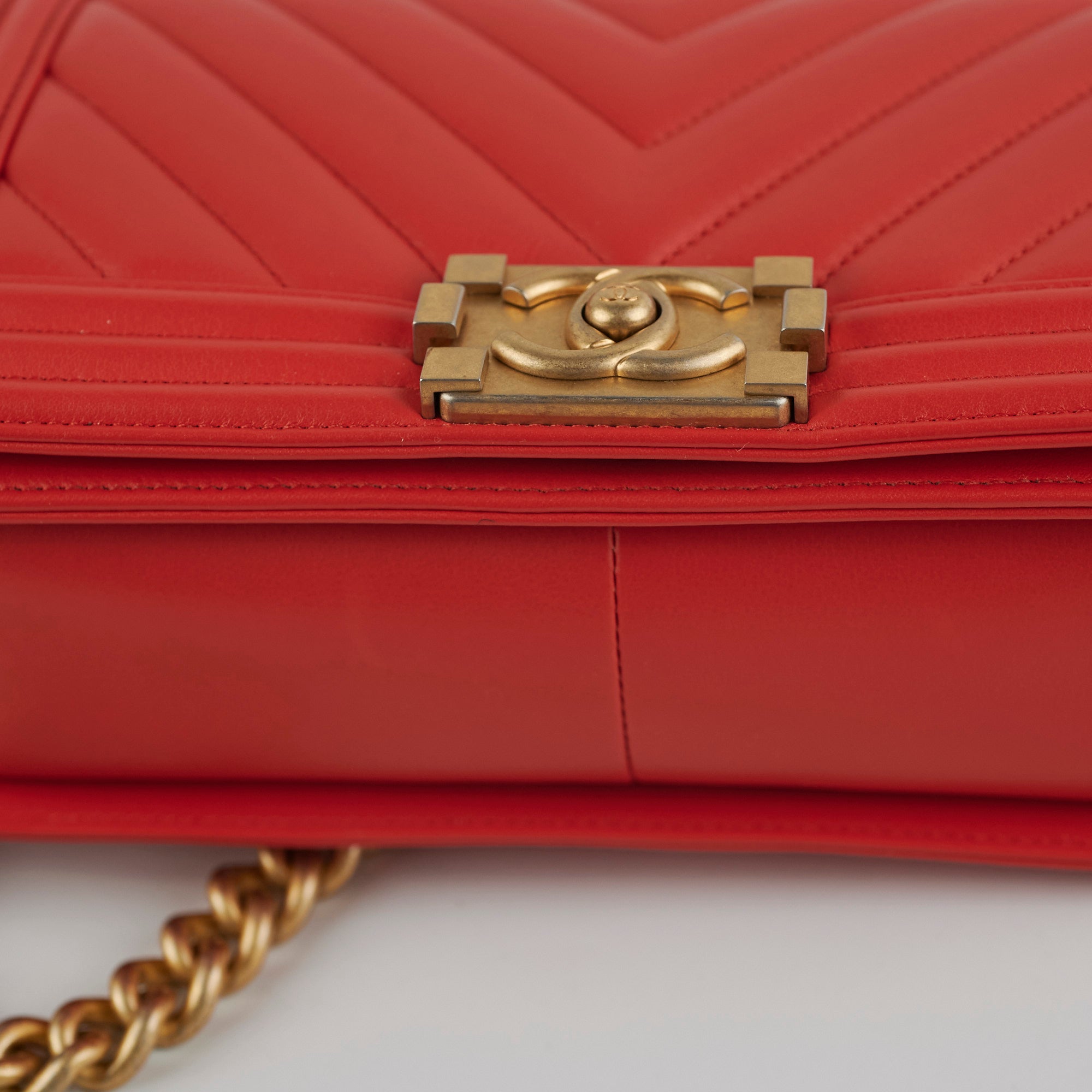 Chanel Old Medium Boy Chevron Lambskin Handbag in Red/Orange - Luxury Crossbody Bag for Women, Perfect for Parties, Dates & Evening Events