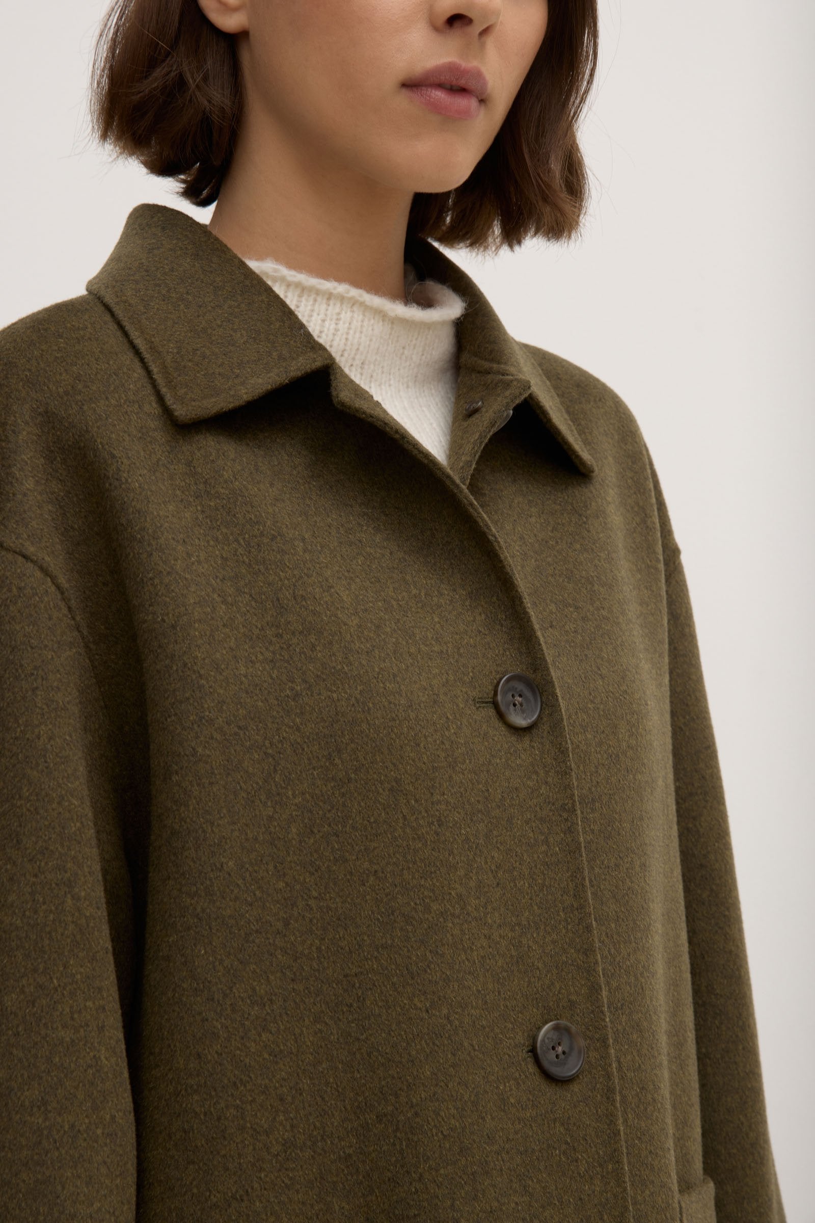 Premium Pierra Wool Coat for Women - Warm Winter Outerwear - Elegant & Cozy for Office, Travel & Casual Wear