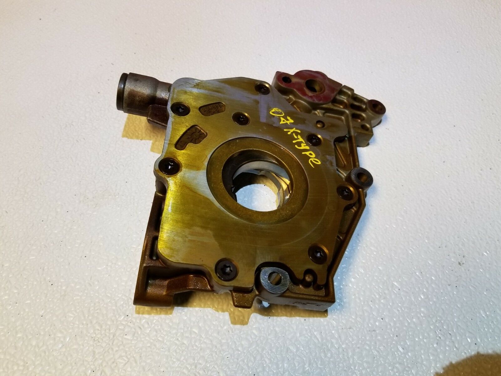 05-08 Jaguar X-Type 3.0L Engine Oil Pump OEM Replacement Part - 86K Miles - Compatible with 2005-2008 Jaguar X-Type 3.0L Models - Perfect for Engine Maintenance & Performance Upgrades