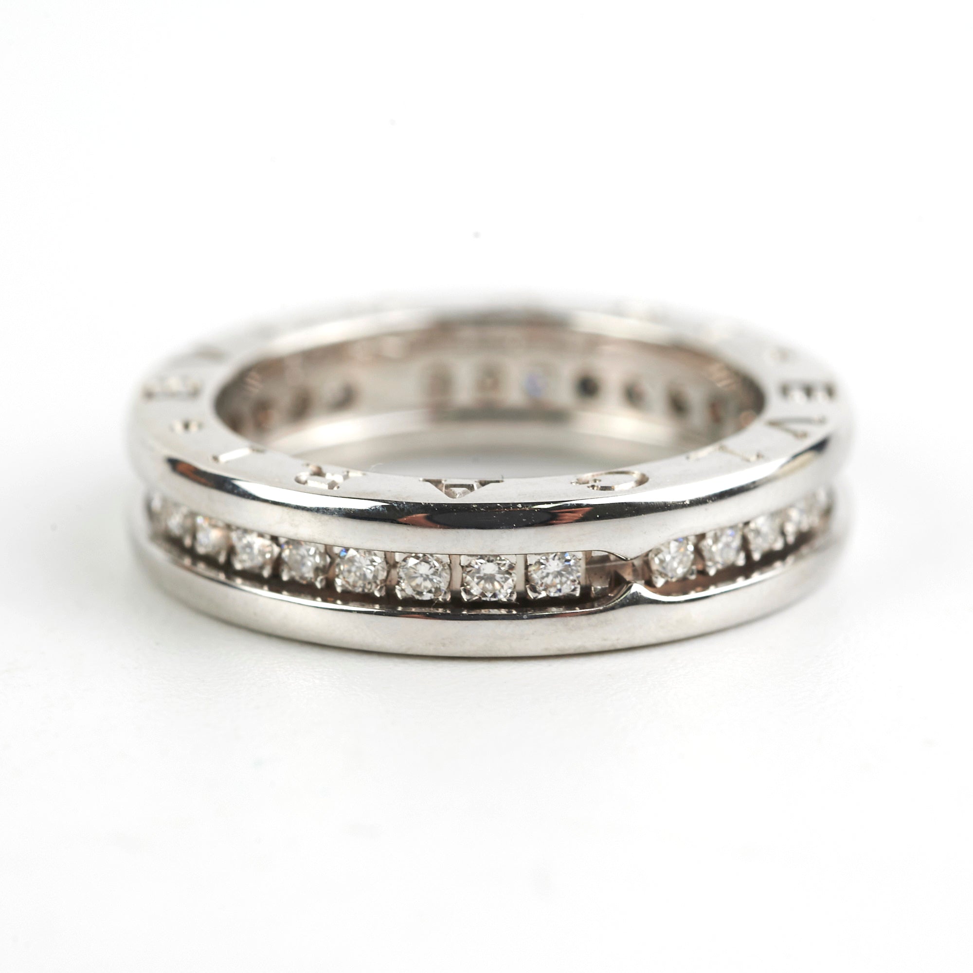Bvlgari B.Zero1 Diamond Ring in 18K White Gold - Size 52 (US 6) - Luxury Jewelry for Women, Perfect for Engagement, Anniversary & Special Occasions